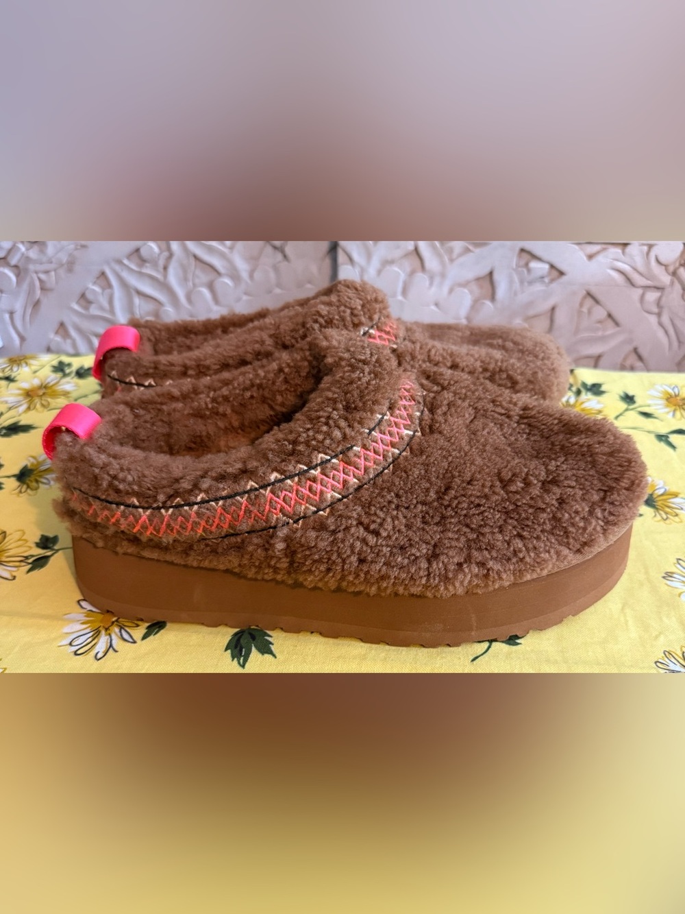 NWOT Ugg Women’s 8 Tazz Braid Hardwood Brown Platform Slippers Shoes Slip On